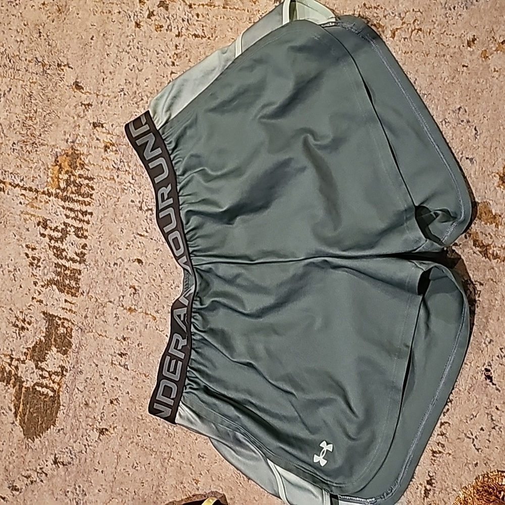 Under Armour Play Up Inset Shorts for  Women